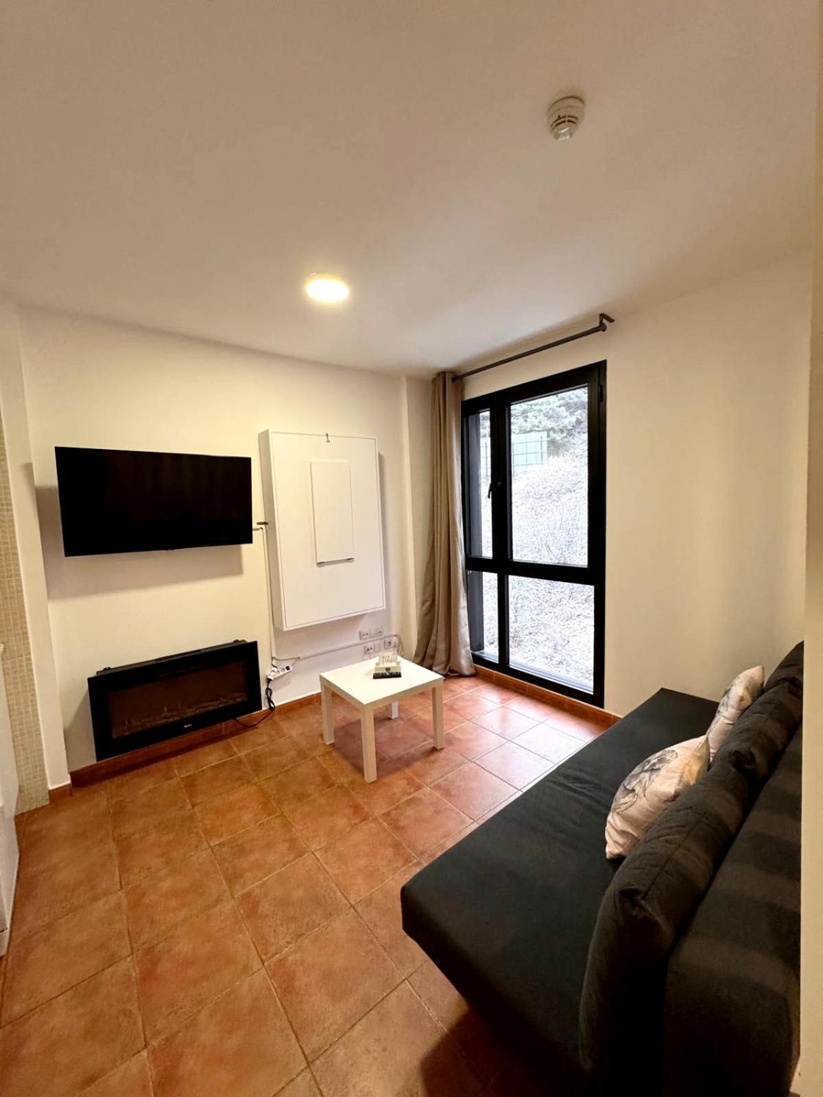 Apartamentos Monte Gorbea Con Parking Y Wifi By Surynieve เซียร์ราเนบาดา ห้อง รูปภาพ