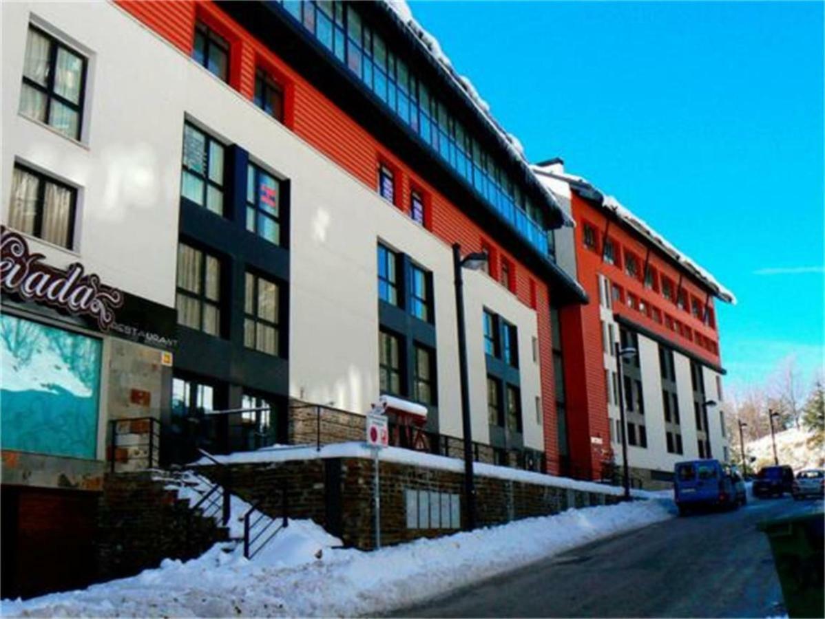 Apartamentos Monte Gorbea Con Parking Y Wifi By Surynieve เซียร์ราเนบาดา ห้อง รูปภาพ